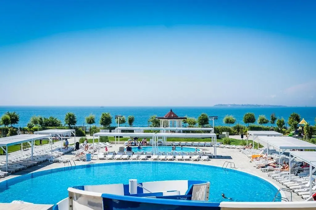 Premier Fort Beach Resort-1