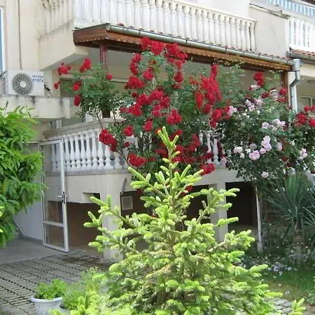 Bravo Apartments-3