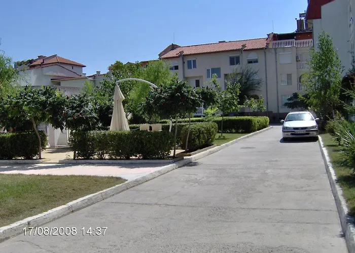 Bravo Apartments