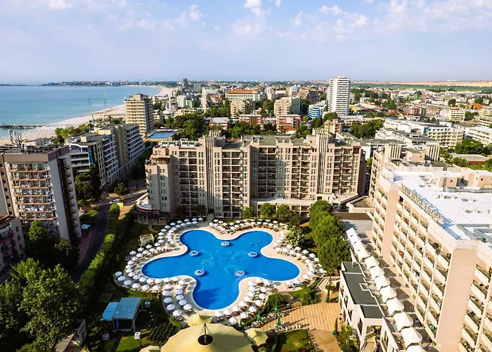 Barcelo Royal Beach